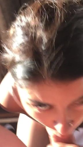 Big Ass Latina Kitty Lyvv Gets Screaming Orgasm at Casting