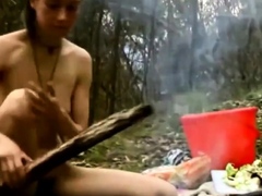 Living  in the Australian Bush as a Naturist