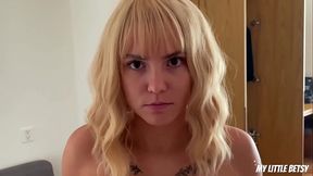 The Postman Got Caught! Now Hot Naked Housewife Will Ride Him Properly