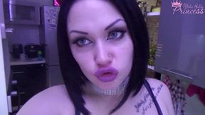 Stretching out my lips!