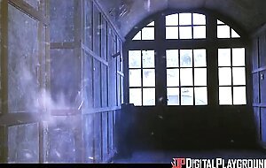 Franceska Jaimes Squirts While Getting Fucked