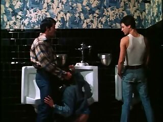 1978 - A hot Night in Adonis toilet - Hand-in-Hand Films