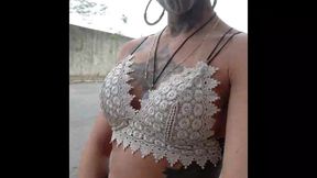 sabrina prezotte dando uma voltinha em uma das ruas de prostituicao da barra funda em sp...