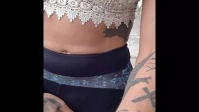 sabrina prezotte dando uma voltinha em uma das ruas de prostituicao da barra funda em sp...