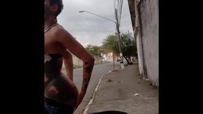 sabrina prezotte dando uma voltinha em uma das ruas de prostituicao da barra funda em sp...