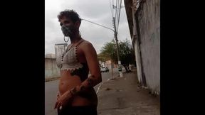 sabrina prezotte dando uma voltinha em uma das ruas de prostituicao da barra funda em sp...