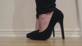 Ass Worship- Black Jeans (MOV)