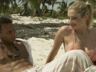 Marvelous Vittoria Risi always sexy and seductive has sex with