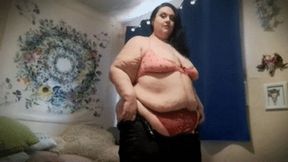 Step-Mom Is Too Fat For Her Jeans