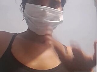 Indian tamil aunty nude video call