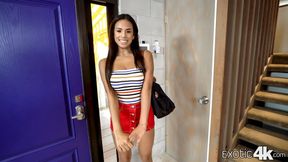 Big-boobed brunette Autumn Falls screwed by a pretty massive boner