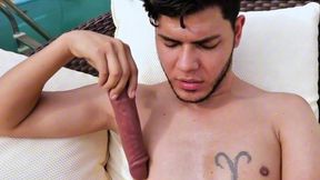 consolei o cuzinho dele com meu porrete