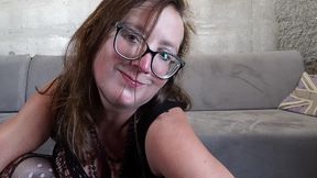 stephania granny with ddd tits shoots selfie masturbation clip