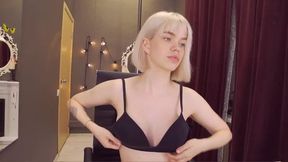 Amber Cage Private Show