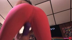 adalynnx - squirting squats vibrator pink pants