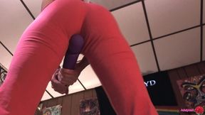 adalynnx - squirting squats vibrator pink pants