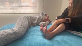 Foot Wrestling Between Two Women in Love