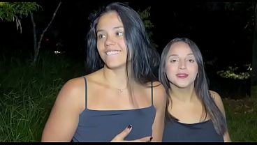 CASAL DE NOVINHAS AVENTUREIRAS E CHEIAS DE TES&Atilde_O V&Atilde_O PARA PRA&Ccedil_A EM SP PARA DAR A BUCETINHA