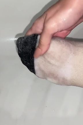 Foot Oil Massage in Ankle Socks