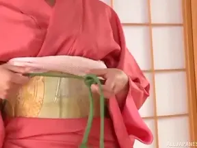 Skilled Saki Offers Expert Oral Service Before Steamy Sex Showdown
