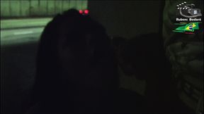ninfeta se exibe dentro do tunel da cidade, e ainda fez boquete.