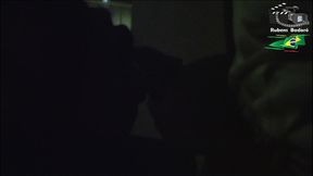 ninfeta se exibe dentro do tunel da cidade, e ainda fez boquete.