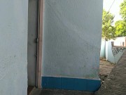 me follo a funcionaria publica mientras me hacia unas preguntas sobre mi hogar