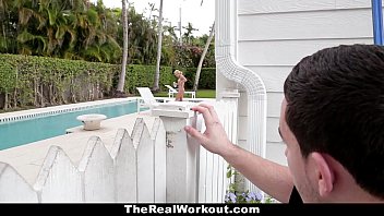 TheRealWorkout - Horny Housewife (Mia Pearl) Fucks The Poolboy!