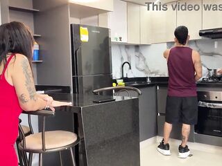Plumber takes advantage of his client's wife coming out in hawt garments to bang her and get him off inside her.
