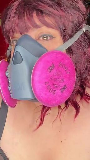 Respirator Girlfriend 1