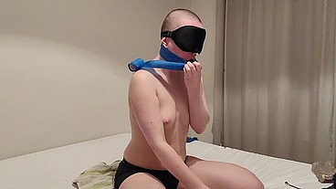 I really enjoy having my mouth filled, sometimes I get a little over ambitious ? A spontaneous self pleasure and sense-dep se...