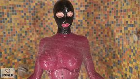 Big Plums Showering