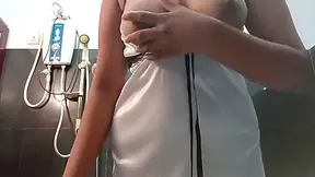 Whatsapp Video Of Sri Lankan Office Girl Anne In Colombo Big Natural Boobs Showing In Night