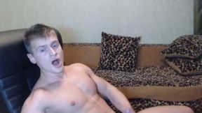 Handsome Yura Young Jerks Off His Cock!