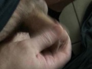 Masturbation express et jouir sur un mouchoir