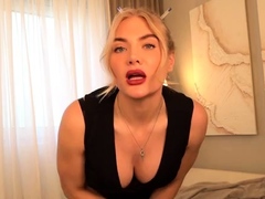 Dommelia - Lingerie For a Loser