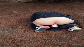 Outdoor amateur chick wants ass play