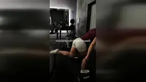 Black Cock Stretches 18yo Virgin!