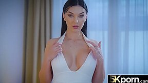 Lady Is A Professional At Taking Dick