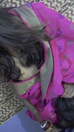 INDIAN DESI BHABI HARDCORE FUCK WITH PLUMBER AT BATHROOM   Clip 1