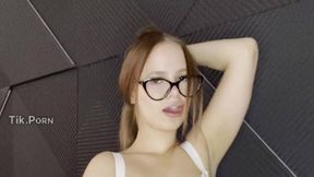 Member Model @melissalee @Female Masturbation & #Natural Big Tits #Glasses Porn #Brunette #Sexy #Solo adult gratis tube | Tik.Porn