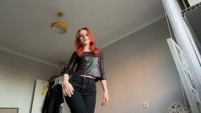 Strip, tease and play!