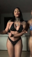 Twerking babe: Direct Google Drive Folder Link, 137 Of Her Videos, Enjoy Boys =  Https://rentry.co/ugvn492w