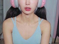 Sexy teen ebony solo toy masturbation