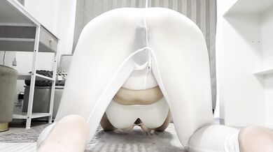 Married woman starts masturbatig during yoga