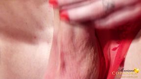 Huge cock trans in very sexy red lingerie