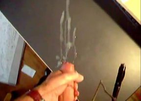 Solo Big Cocks Cumming Hard