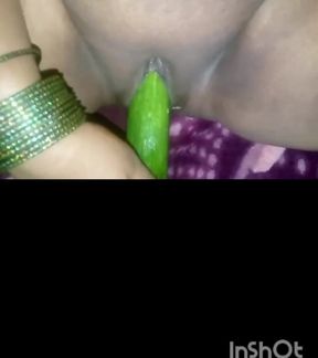 Karwacaut Me Desi Bhabhi Ka Gift Mere Liye Chut Me Khira Dala