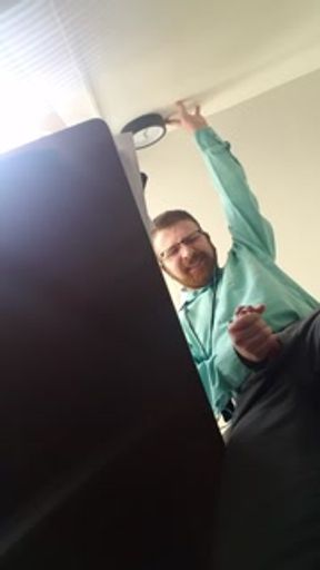 Thedudewhosadude NEEDS to jerk off at work!