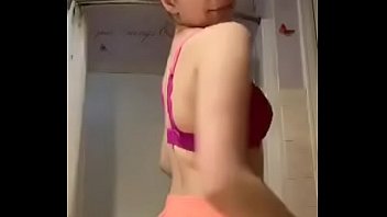 HOT NAKED GIRL IN WEBCAM PERISCOPE